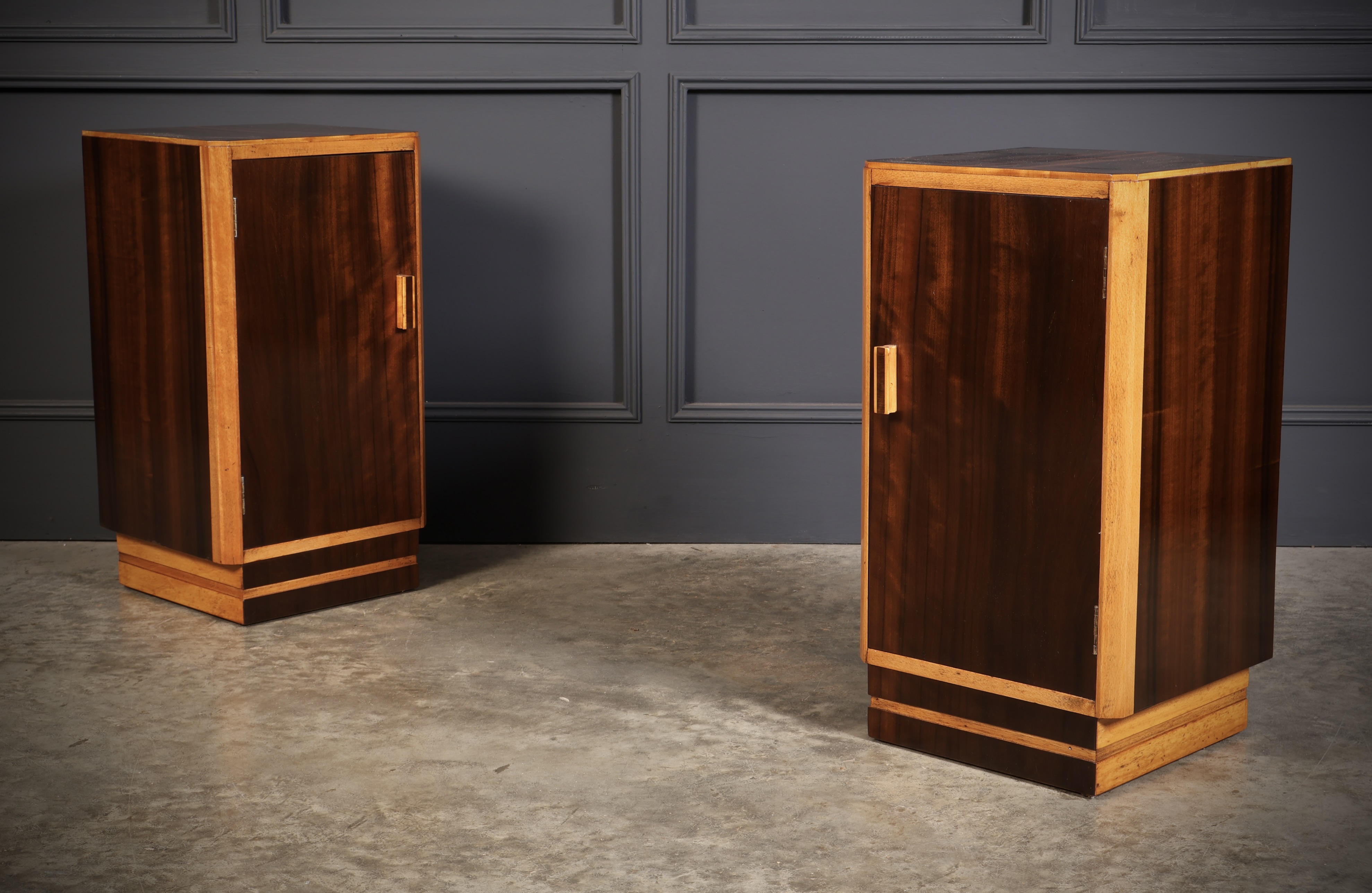 Rare Pair of Art Deco Macassar Ebony Bedside Cabinets